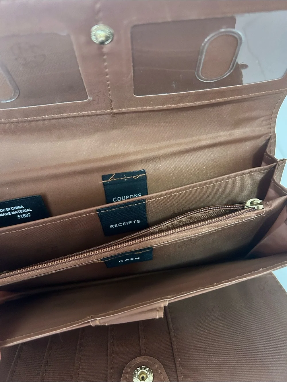 Designer inspired SafeKeeper organized wallet NWOT